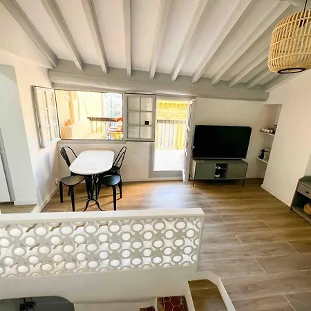 Beautiful Floor & Terrasse Apartman Nizza